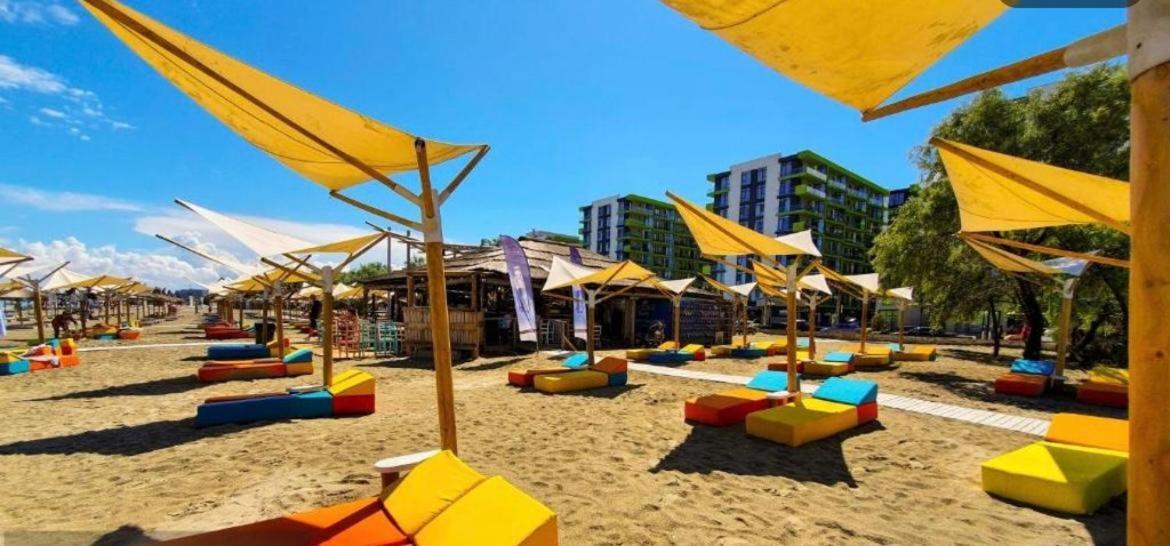 Bea Apartament On The Beach -Mamaia Nord Năvodari Esterno foto