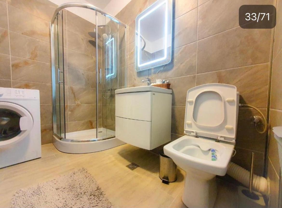 Bea Apartament On The Beach -Mamaia Nord Năvodari Esterno foto