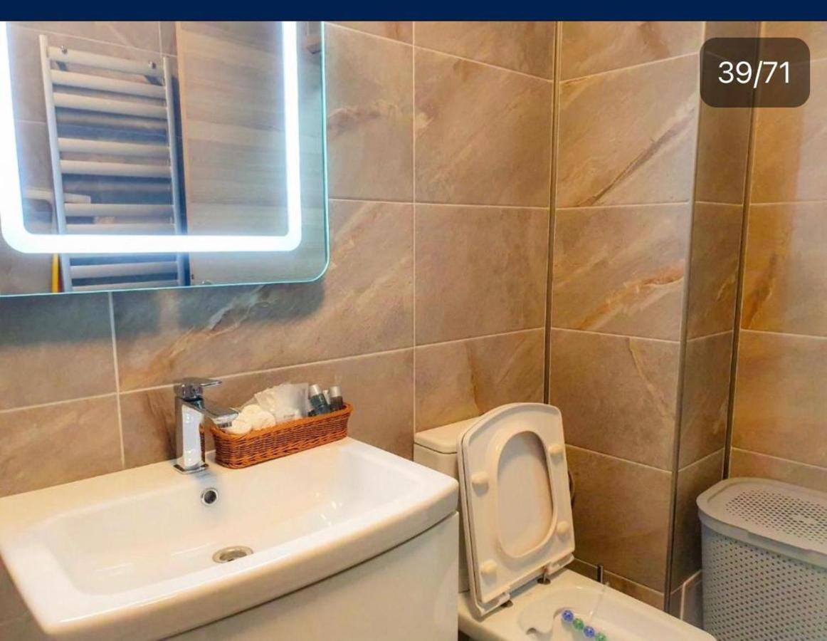 Bea Apartament On The Beach -Mamaia Nord Năvodari Esterno foto