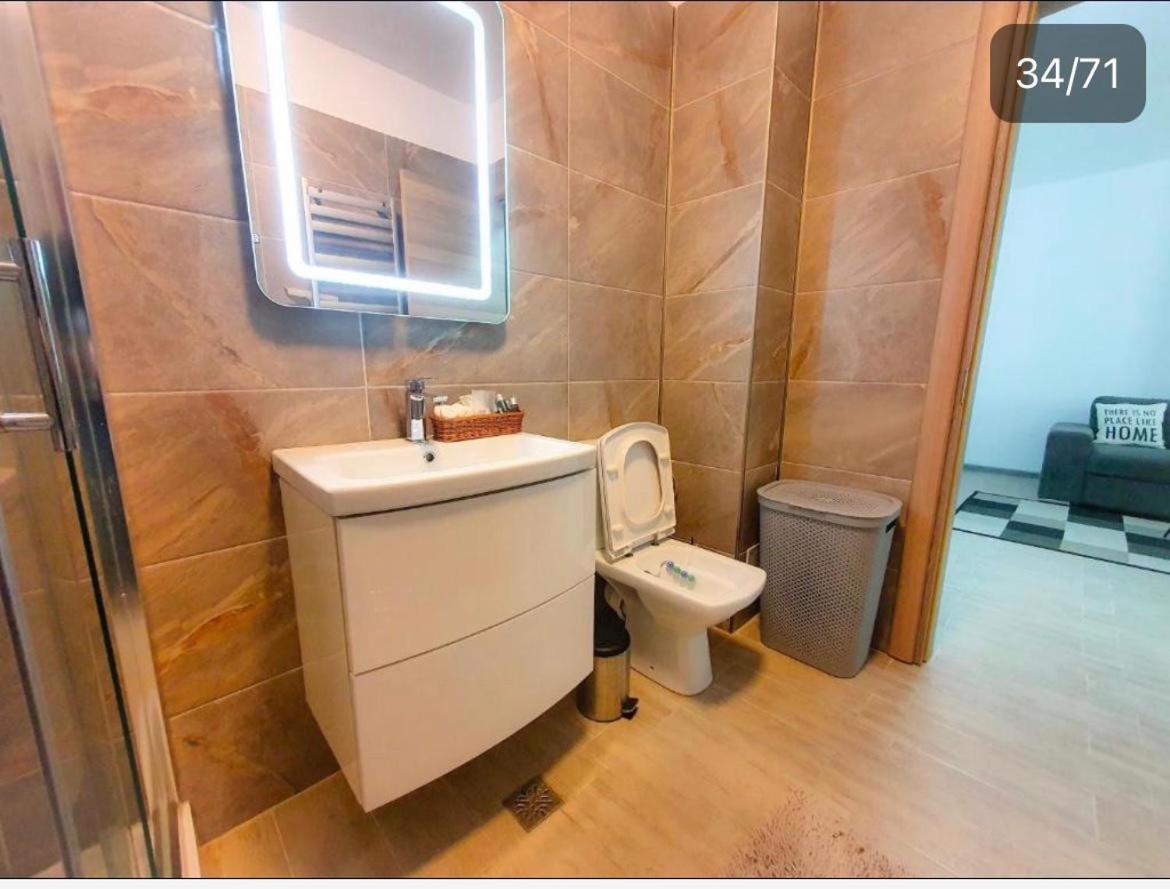 Bea Apartament On The Beach -Mamaia Nord Năvodari Esterno foto