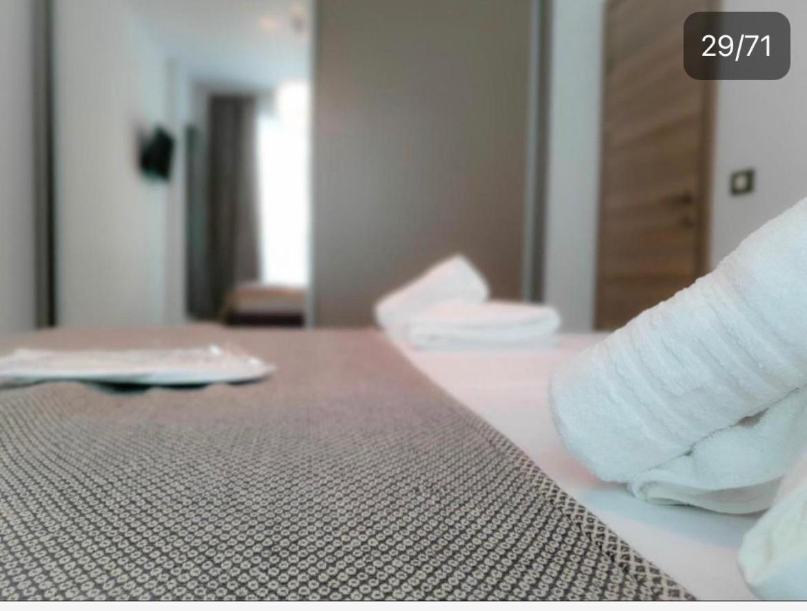 Bea Apartament On The Beach -Mamaia Nord Năvodari Esterno foto